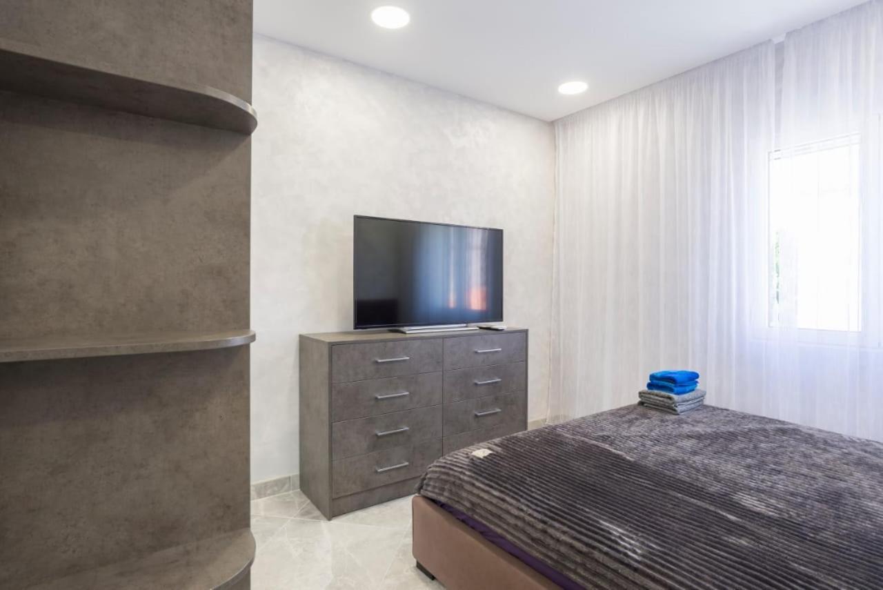 Dream House Rooms Malaga - Habitacion En El Apartemento Extérieur photo
