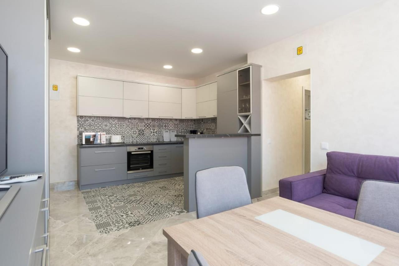 Dream House Rooms Malaga - Habitacion En El Apartemento Extérieur photo